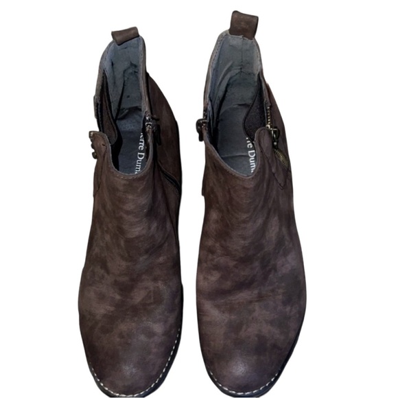 🌹PIERRE DUMAS BROWN LEATHER ZIP BOOTS - Picture 1 of 5